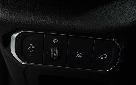 Haval Jolion, 2023 год, 1 749 000 рублей, 14 фотография