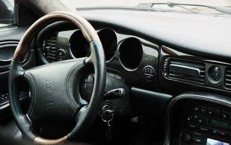 Jaguar XJ III (X350), 1999 год, 1 250 000 рублей, 9 фотография