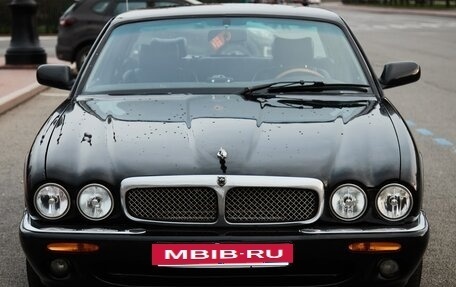 Jaguar XJ III (X350), 1999 год, 1 250 000 рублей, 15 фотография