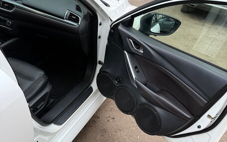 Mazda 6, 2015 год, 2 260 000 рублей, 18 фотография