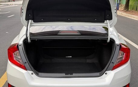 Honda Civic IX, 2021 год, 1 200 000 рублей, 17 фотография