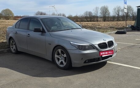 BMW 5 серия, 2005 год, 950 000 рублей, 10 фотография