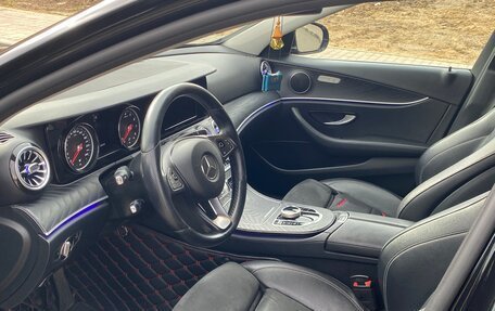 Mercedes-Benz E-Класс, 2017 год, 2 350 000 рублей, 7 фотография