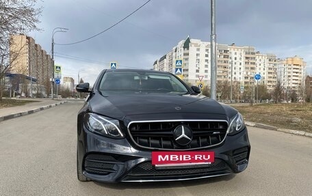 Mercedes-Benz E-Класс, 2017 год, 2 350 000 рублей, 13 фотография