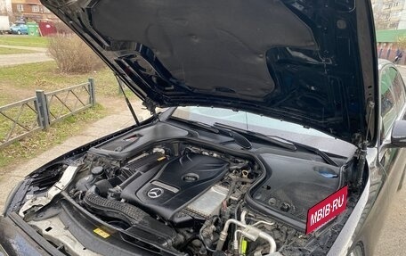 Mercedes-Benz E-Класс, 2017 год, 2 350 000 рублей, 4 фотография