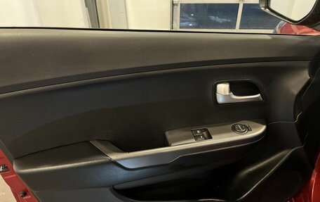 KIA Rio III рестайлинг, 2017 год, 1 490 000 рублей, 22 фотография