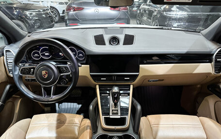 Porsche Cayenne III, 2018 год, 6 500 000 рублей, 17 фотография