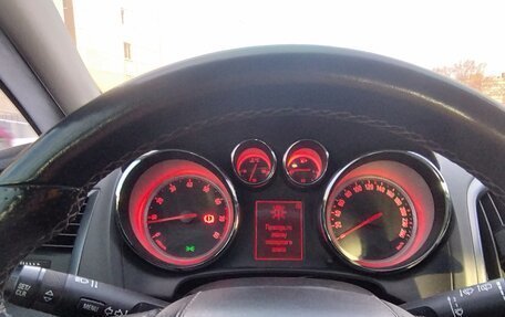 Opel Astra J, 2014 год, 900 000 рублей, 20 фотография