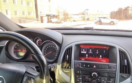 Opel Astra J, 2014 год, 900 000 рублей, 28 фотография