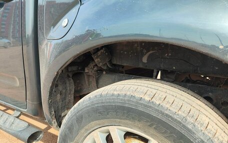 Nissan Navara (Frontier), 2006 год, 850 000 рублей, 10 фотография