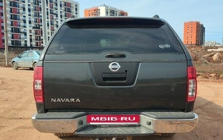 Nissan Navara (Frontier), 2006 год, 850 000 рублей, 2 фотография