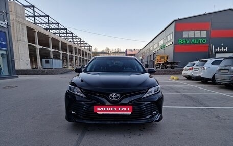 Toyota Camry, 2019 год, 2 400 000 рублей, 6 фотография