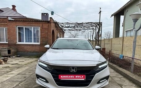 Honda Accord IX рестайлинг, 2017 год, 2 799 000 рублей, 4 фотография