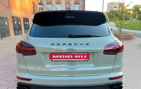 Porsche Cayenne III, 2014 год, 2 600 000 рублей, 11 фотография