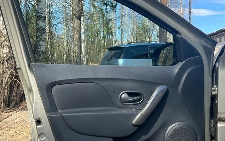 Renault Sandero II рестайлинг, 2018 год, 945 000 рублей, 20 фотография