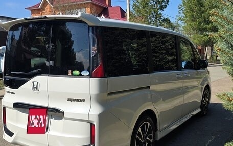 Honda Stepwgn IV, 2020 год, 2 780 000 рублей, 9 фотография