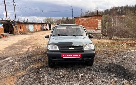Chevrolet Niva I рестайлинг, 2006 год, 90 000 рублей, 2 фотография
