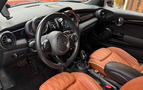 MINI Hatch, 2021 год, 2 900 000 рублей, 5 фотография