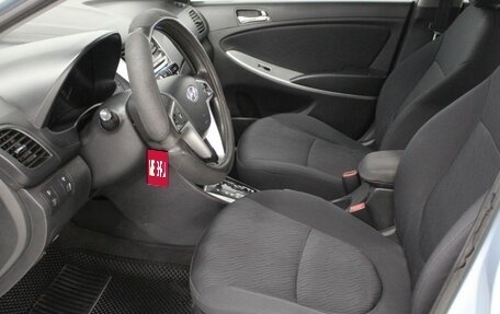 Hyundai Solaris II рестайлинг, 2011 год, 770 000 рублей, 18 фотография