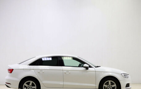 Audi A3, 2018 год, 1 600 000 рублей, 9 фотография