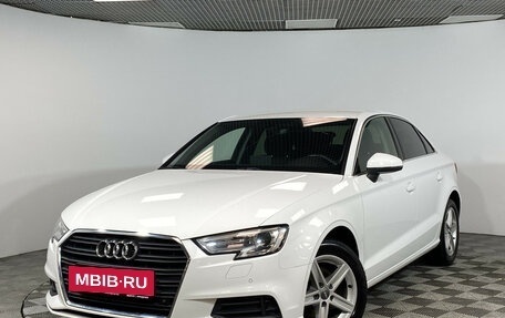 Audi A3, 2018 год, 1 600 000 рублей, 2 фотография