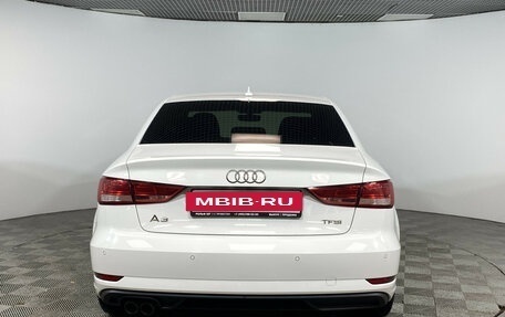 Audi A3, 2018 год, 1 600 000 рублей, 8 фотография