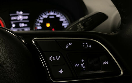 Audi A3, 2018 год, 1 600 000 рублей, 24 фотография