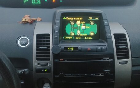 Toyota Prius, 2008 год, 755 000 рублей, 10 фотография