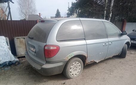 Chrysler Voyager IV, 2002 год, 85 000 рублей, 3 фотография