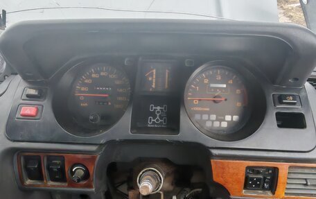 Mitsubishi Pajero III рестайлинг, 1995 год, 400 000 рублей, 28 фотография