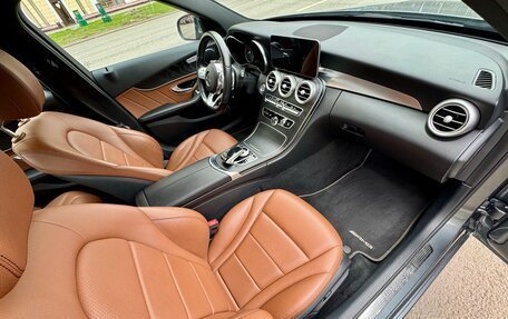 Mercedes-Benz C-Класс, 2019 год, 3 650 000 рублей, 12 фотография