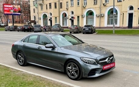 Mercedes-Benz C-Класс, 2019 год, 3 650 000 рублей, 4 фотография