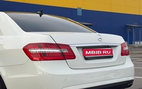 Mercedes-Benz E-Класс, 2011 год, 1 550 000 рублей, 6 фотография