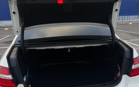 Mercedes-Benz E-Класс, 2011 год, 1 550 000 рублей, 20 фотография