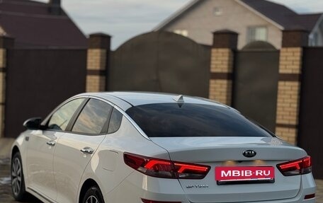 KIA Optima IV, 2019 год, 2 210 000 рублей, 7 фотография