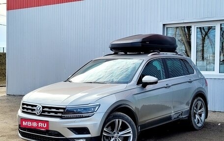 Volkswagen Tiguan II, 2018 год, 2 590 000 рублей, 17 фотография