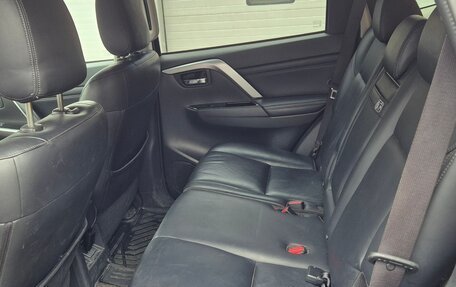 Mitsubishi Pajero Sport III рестайлинг, 2022 год, 4 100 000 рублей, 6 фотография