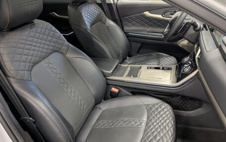 CheryExeed TXL, 2023 год, 2 650 000 рублей, 24 фотография
