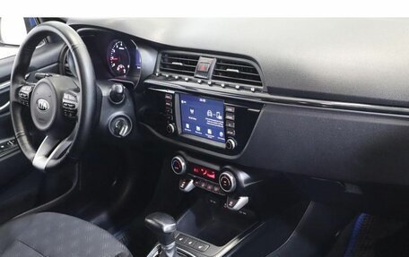 KIA Rio IV, 2018 год, 1 352 000 рублей, 5 фотография