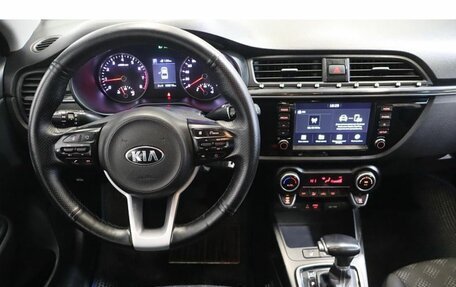 KIA Rio IV, 2018 год, 1 352 000 рублей, 8 фотография