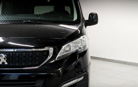 Peugeot Traveller I, 2021 год, 2 950 000 рублей, 19 фотография