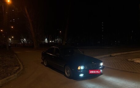 BMW 5 серия, 1992 год, 350 000 рублей, 12 фотография