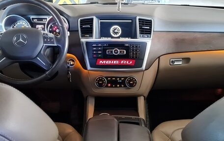 Mercedes-Benz M-Класс, 2014 год, 2 900 000 рублей, 1 фотография