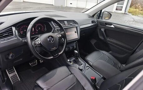 Volkswagen Tiguan II, 2020 год, 4 500 000 рублей, 14 фотография