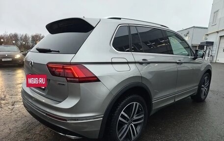 Volkswagen Tiguan II, 2020 год, 4 500 000 рублей, 6 фотография