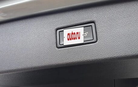 Volkswagen Tiguan II, 2020 год, 4 500 000 рублей, 29 фотография