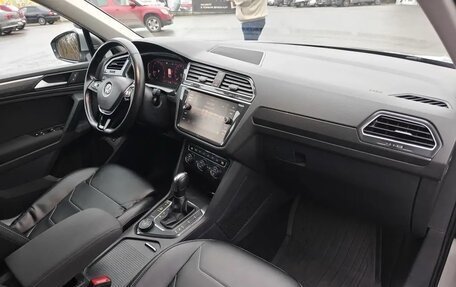 Volkswagen Tiguan II, 2020 год, 4 500 000 рублей, 36 фотография