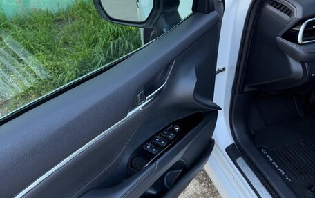 Toyota Camry, 2020 год, 2 550 000 рублей, 8 фотография