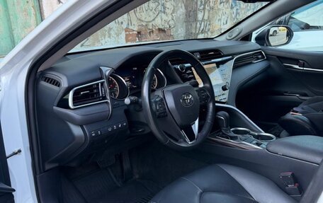 Toyota Camry, 2020 год, 2 550 000 рублей, 9 фотография