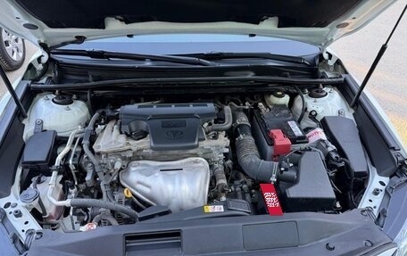 Toyota Camry, 2020 год, 2 550 000 рублей, 11 фотография